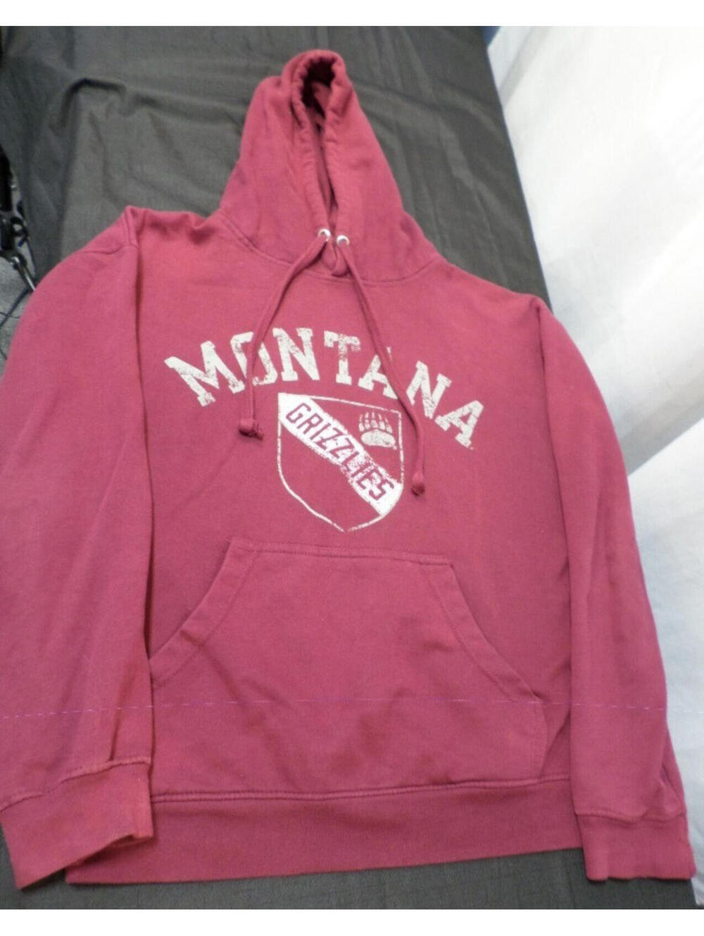 DESIGNER TSi SPORTSWEAR MONTANA GRIZZLIES PULLOVER MAROON HOODIE X-LARGE